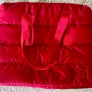 CAROLINA HERRERA CH Logo RED Puffy Quilted TOTE Sholder Bag Large